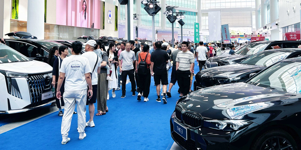 Выставка авто в Санья 2025!.jpg Выставка авто в Санья 2025!.jpg
