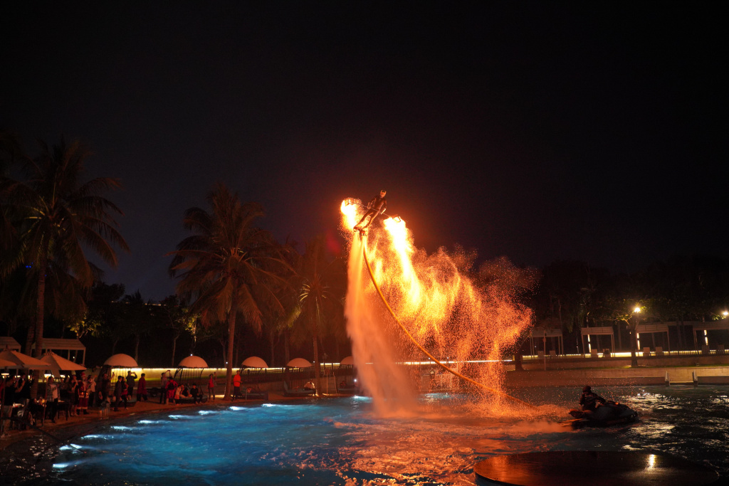 flying dragon water sports show (2).jpg flying dragon water sports show (2).jpg