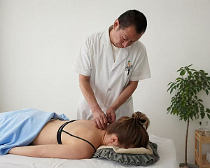 Zhenshen (Center of Chinese Medicine, Yalong Bay)