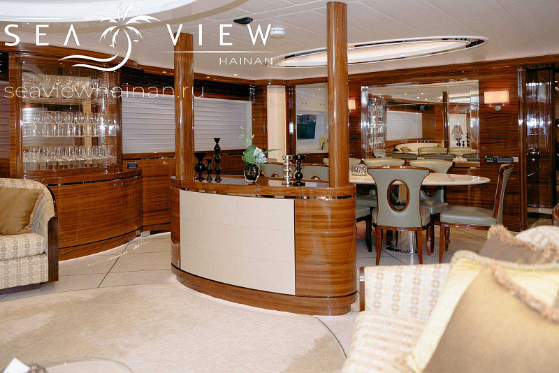 VIP YACHTS