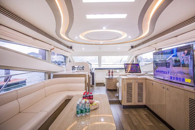 Yacht 68ft