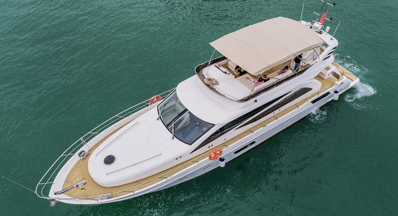 Yacht 68ft