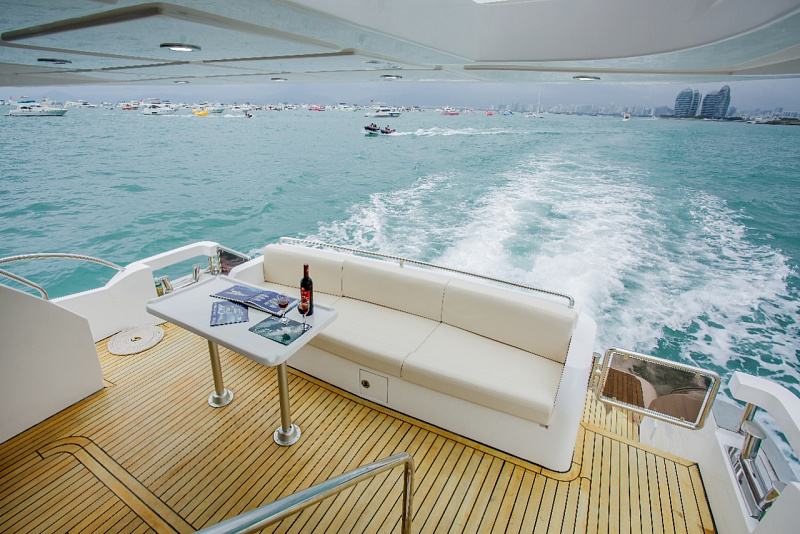 Yacht 68ft