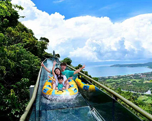 Yalong Bay Tropical Paradise Forest Park