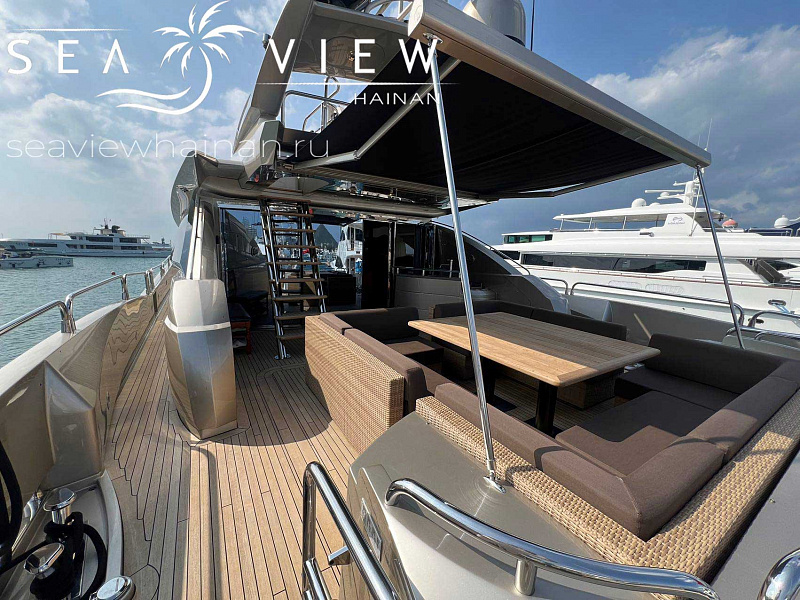 VIP YACHTS