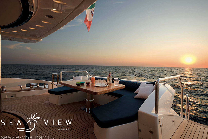 VIP YACHTS