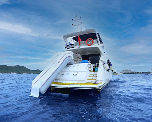 Yacht 72ft