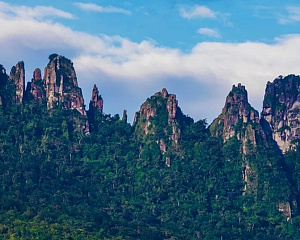 Seven Fairy Mountain Hot Spring National Park