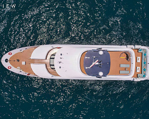 Large yachts