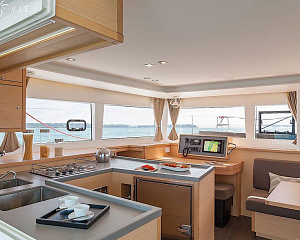 Twin sailing yacht