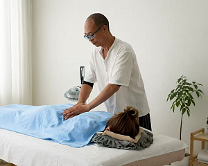 Zhenshen (Center of Chinese Medicine, Yalong Bay)