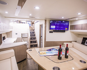 Yacht 68ft