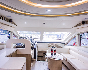 Yacht 68ft